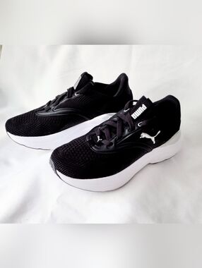 Puma Black SOFTRIDE Black and White Mesh Runner Shoes